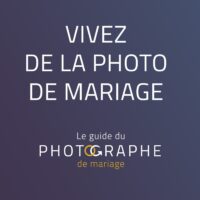 Jeune photographe de mariage désabusé symbolisant la décision d'arrêter la photo de mariage