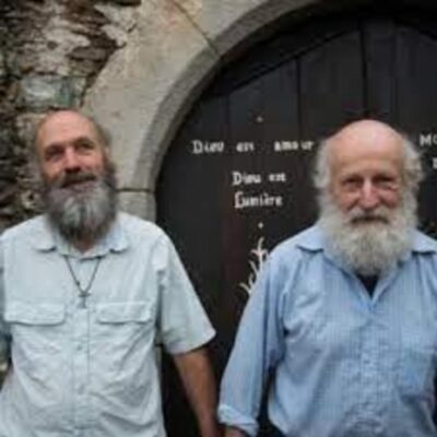 Portrait de Frère Paul et Frère Jean-Michel, invités du podcast La voix du Kaizen