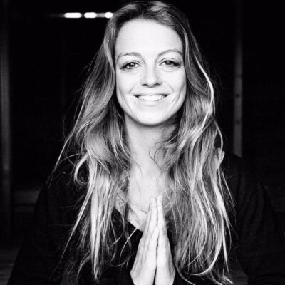 Portrait de Margaux Hammann, exploratrice intérieure et créatrice de Go Find Your SELF