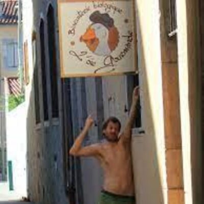 Portrait de Martin, artisan biscuitier en Ariège et invité du podcast La voix du Kaizen