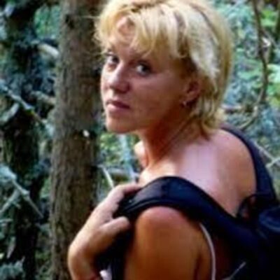 Portrait de Muriel Fifils, invitée du podcast La voix du Kaizen pour parler d'éducation alternative.