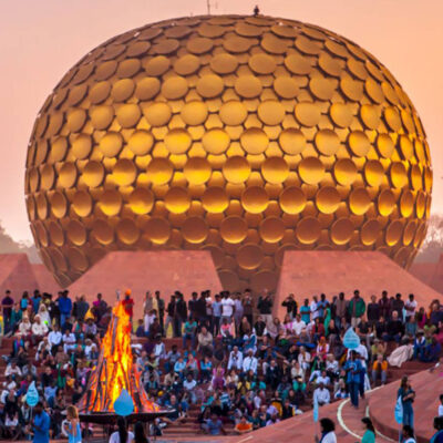 Portrait de Rakhal, résident d'Auroville depuis 50 ans, pour l'épisode du podcast Regard'Ailleurs